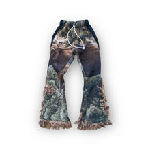 Load image into Gallery viewer, Camo Nature Pants
