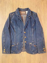 Load image into Gallery viewer, Vintage Levi Jacket
